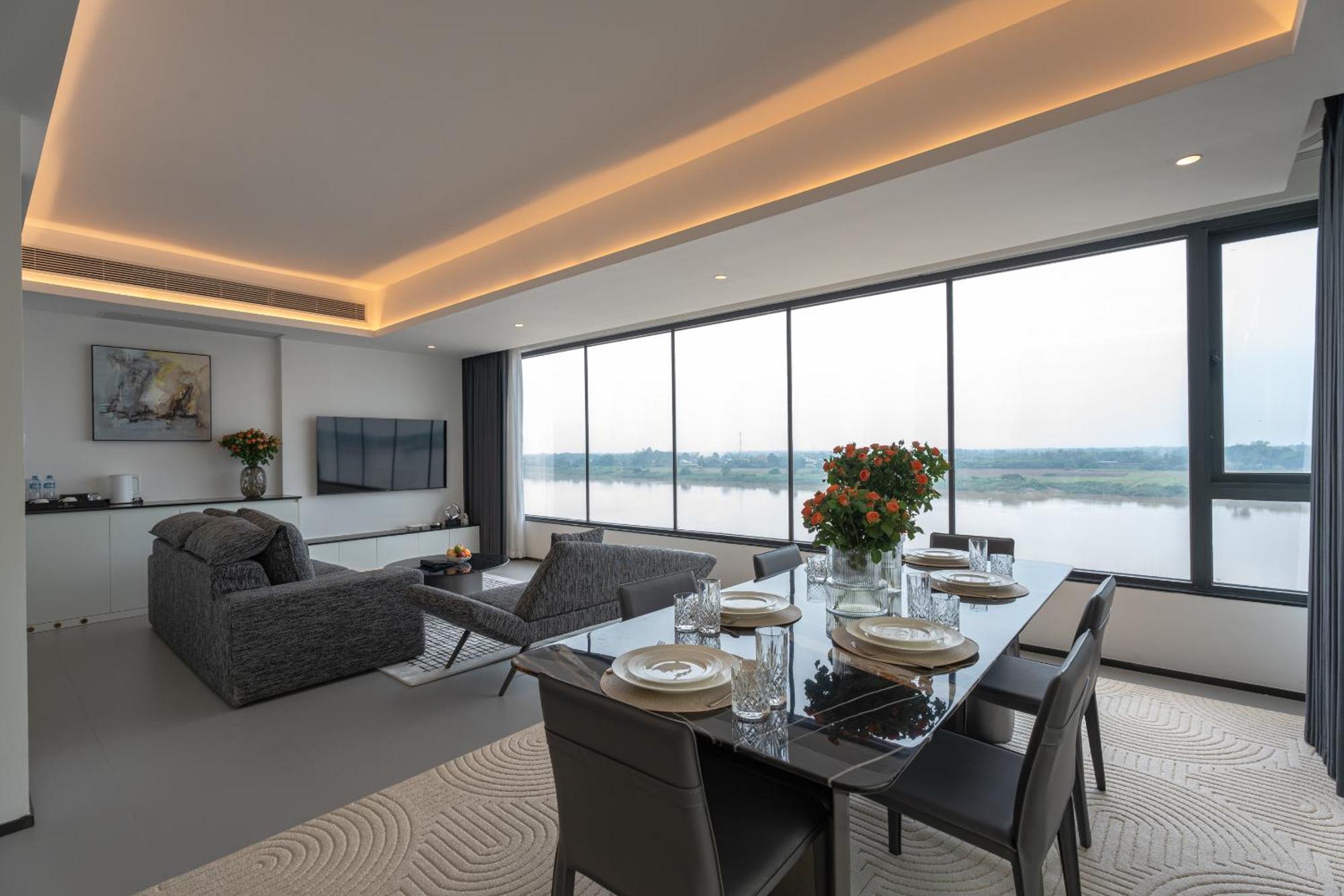 One Riviera Hotel And Residences Ban Souanmone Extérieur photo