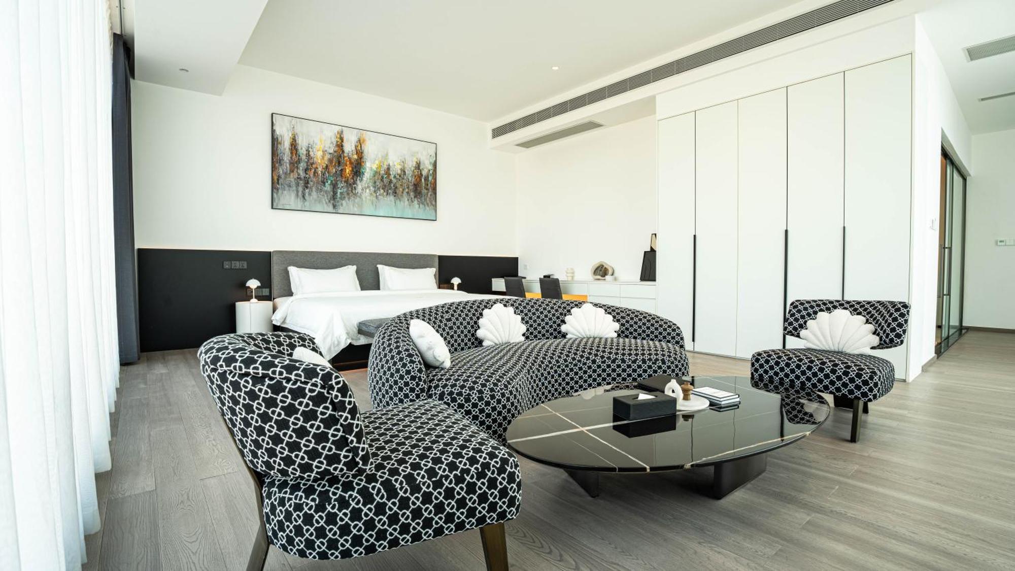 One Riviera Hotel And Residences Ban Souanmone Extérieur photo